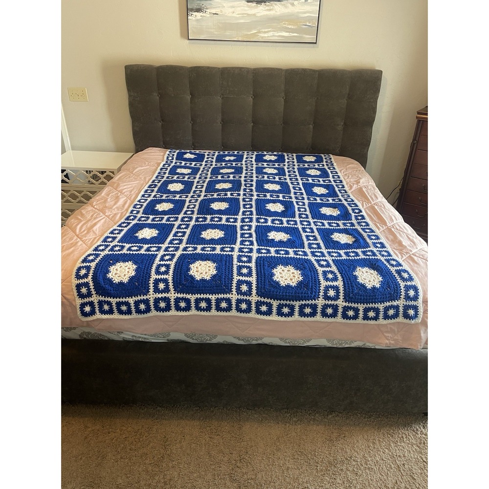Vintage Handmade Crochet Granny Square Afghan Blanket Blue Cream 55x84 Heirloom